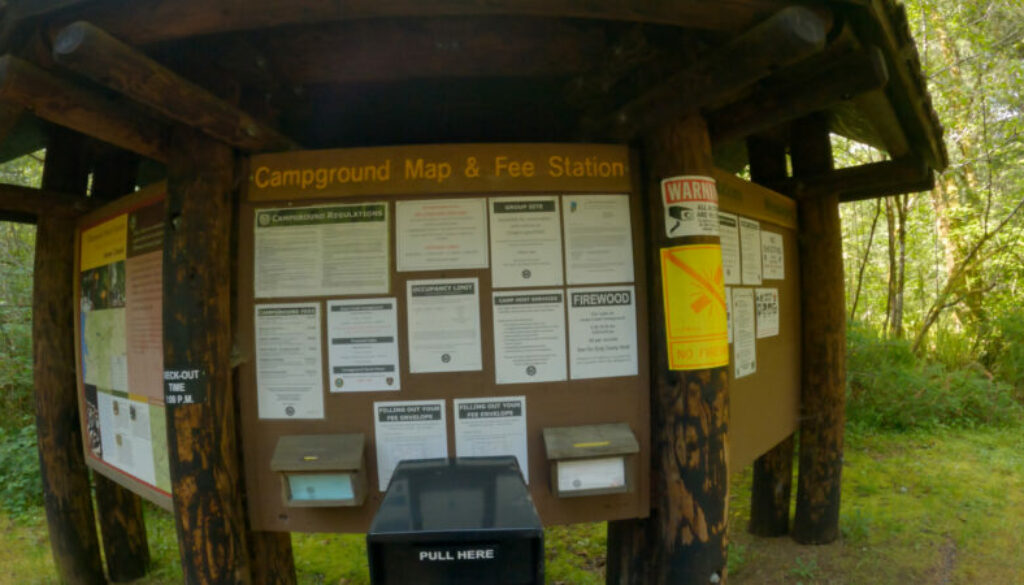 Jones-Creek-Campground-Fee-Station