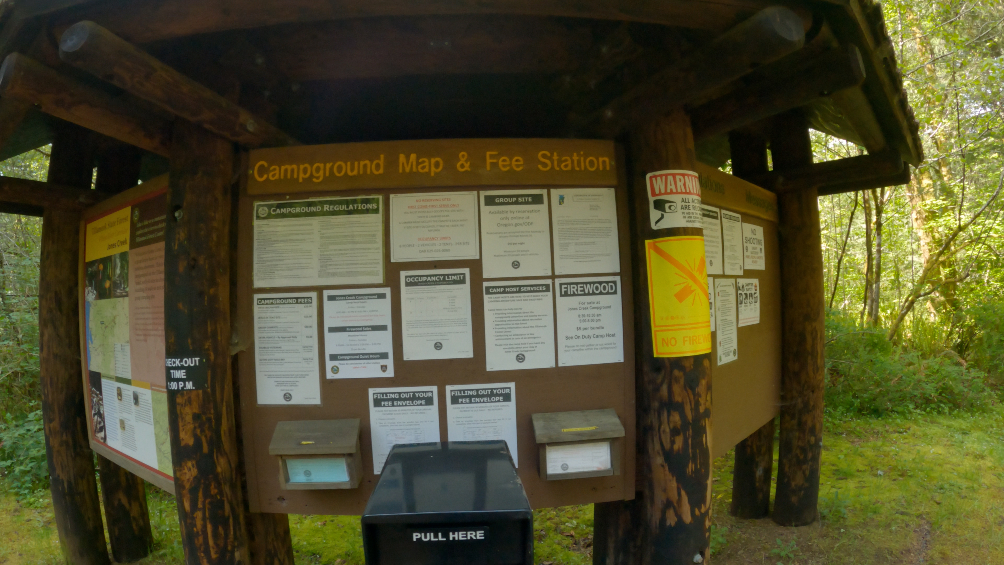 Jones-Creek-Campground-Fee-Station