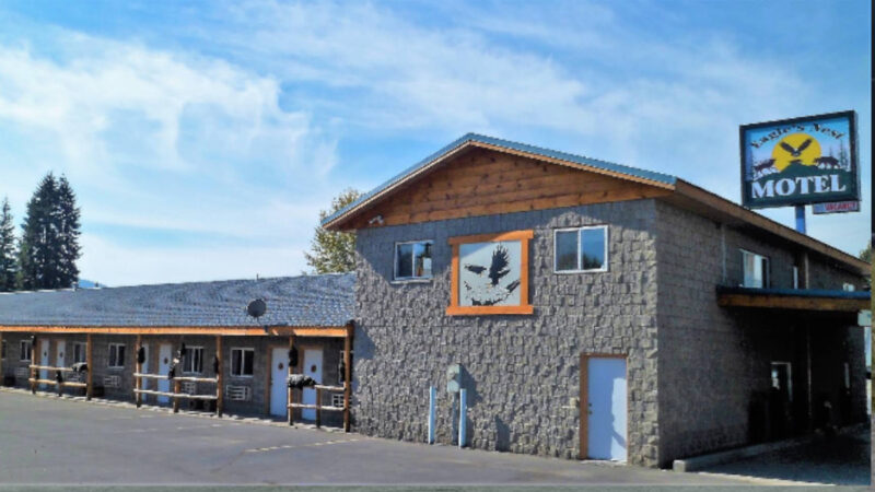 Eagle's Nest hotel - Priest River